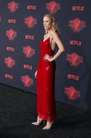 Maika Monroe longsleeve t-shirt #2824385