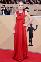 Maika Monroe Sweatshirt #2962965