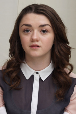 Maisie Williams wooden framed poster