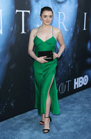 Maisie Williams Sweatshirt #2721707