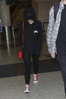 Maisie Williams longsleeve t-shirt #2721711