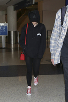 Maisie Williams longsleeve t-shirt #2721740