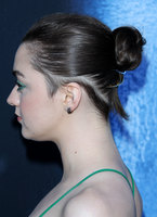 Maisie Williams longsleeve t-shirt #2721744