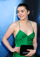 Maisie Williams tote bag #G963849