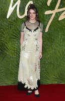 Maisie Williams hoodie #2943487