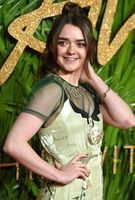 Maisie Williams Sweatshirt #2943505