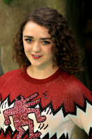 Maisie Williams t-shirt #2999862