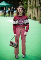 Maisie Williams Sweatshirt #2999886