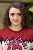 Maisie Williams longsleeve t-shirt #2999906