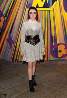 Maisie Williams tote bag #G2532071