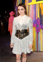 Maisie Williams hoodie #3914830