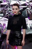 Maisie Williams tote bag #G2532087