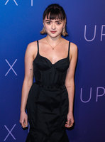 Maisie Williams t-shirt #3939250