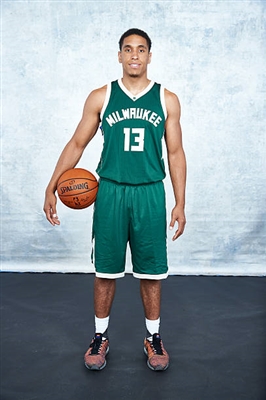 Malcolm Brogdon Poster 3378112