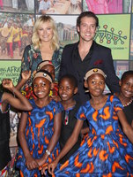 Malin Akerman Sweatshirt #3044594