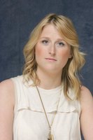 Mamie Gummer longsleeve t-shirt #2281608