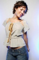 Mandy Moore Sweatshirt #1336593