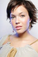 Mandy Moore Longsleeve T-shirt #1336595