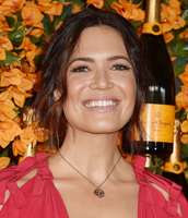 Mandy Moore mug #G2357062