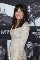 Mandy Moore mug #G2409050