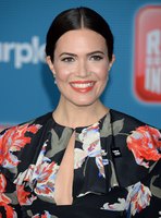 Mandy Moore tote bag #G2409137