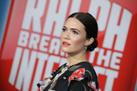 Mandy Moore mug #G2409153