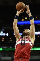 Marcin Gortat Longsleeve T-shirt #3398874