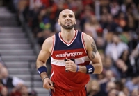 Marcin Gortat Longsleeve T-shirt #3398875