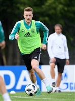 Marco Reus Longsleeve T-shirt #3347956