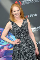 Marg Helgenberger Sweatshirt #2969274
