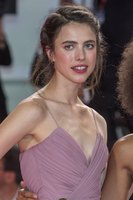 Margaret Qualley longsleeve t-shirt #3860942