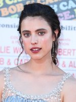 Margaret Qualley tote bag #G2498845