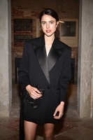 Margaret Qualley tote bag #G2498959