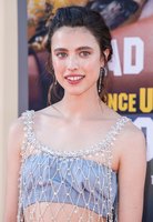 Margaret Qualley mug #G2499058