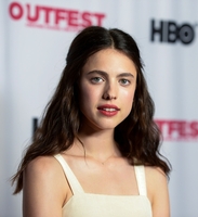 Margaret Qualley longsleeve t-shirt #3881814