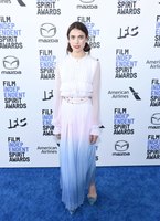 Margaret Qualley longsleeve t-shirt #3929639