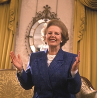 Margaret Thatcher magic mug #G2271637