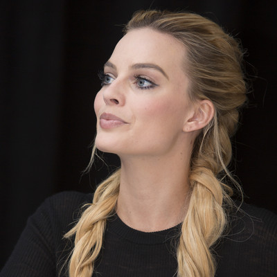 Margot Robbie Mouse Pad 2613345