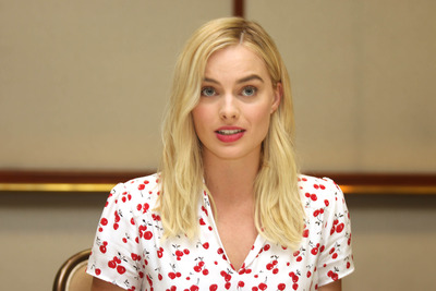 Margot Robbie Mouse Pad 2613403
