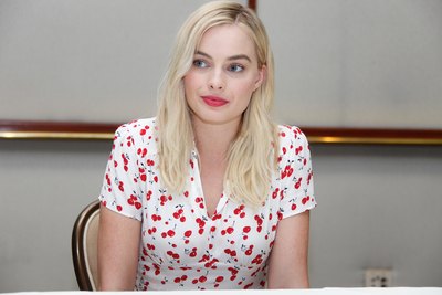 Margot Robbie Mouse Pad 2613412