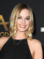 Margot Robbie tote bag #G1128465