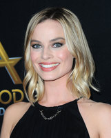 Margot Robbie Tank Top #2886391