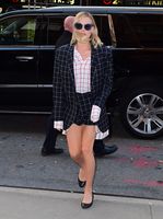 Margot Robbie Longsleeve T-shirt #2926024