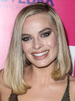 Margot Robbie Longsleeve T-shirt #2957171