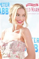 Margot Robbie hoodie #3039501