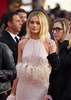 Margot Robbie Longsleeve T-shirt #3039771