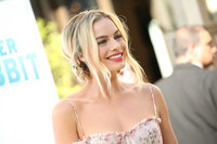 Margot Robbie Longsleeve T-shirt #3081399