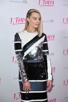 Margot Robbie Longsleeve T-shirt #3081501