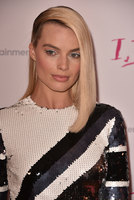 Margot Robbie Longsleeve T-shirt #3081529