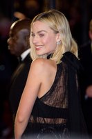 Margot Robbie tote bag #G1323685